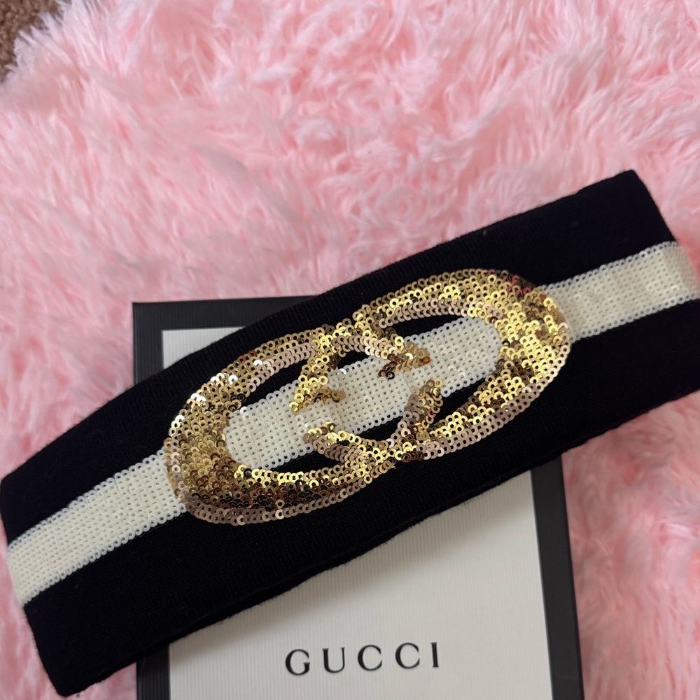 Gucci Black Knit Hair Band with Logo Tag